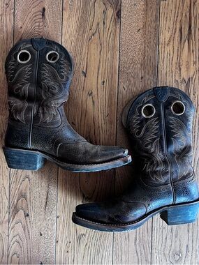 Ariat Men's Heritage Roughstock Western Boot